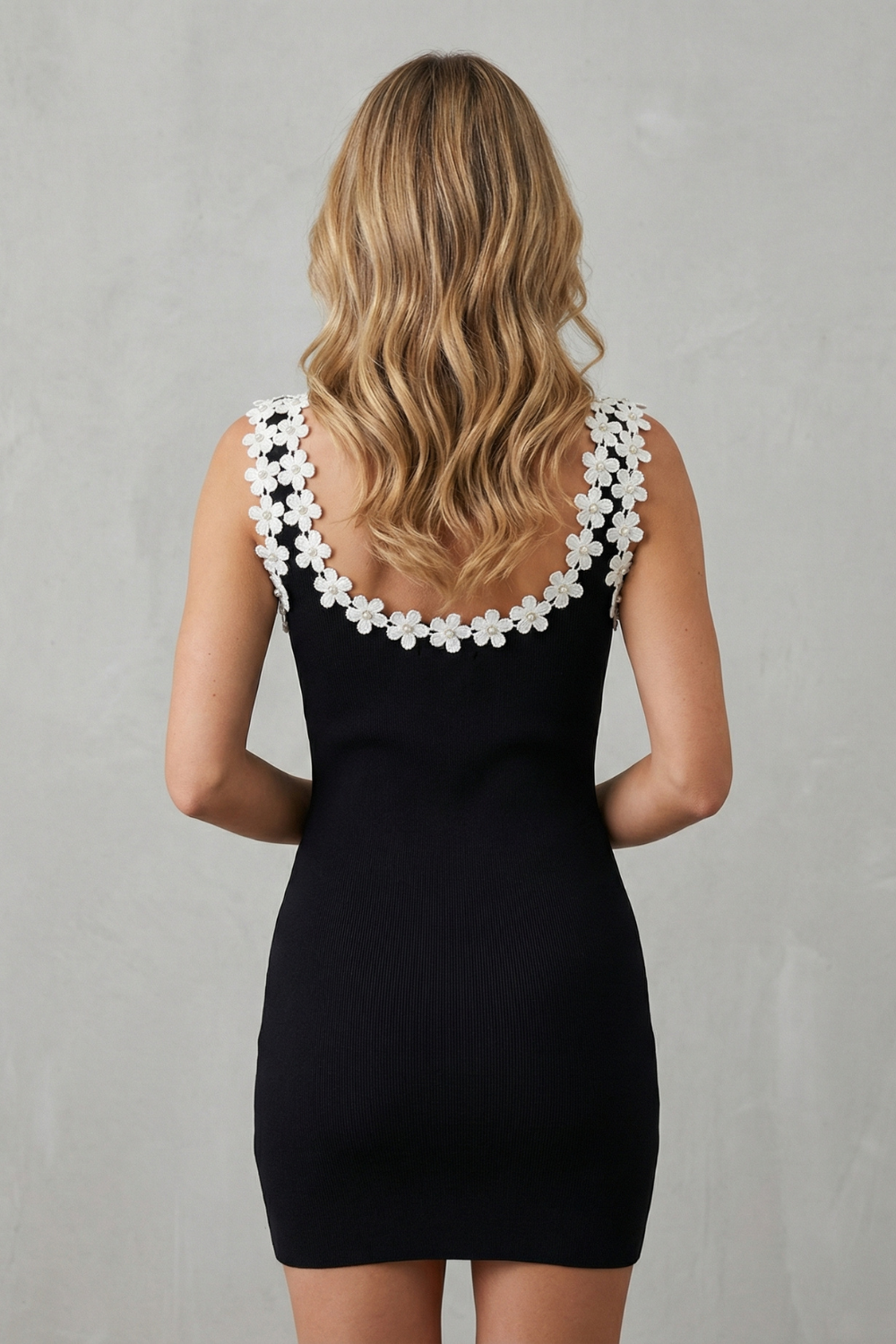 Faith – Sweet contrast – Women’s Bodycon Mini Dress with Flower Details-10598830604631-OLVIA ROSE LONDON