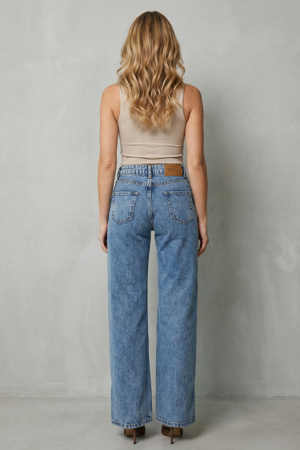 Virezza – Cross button detail – Straight leg jeans-10427394326871-OLVIA ROSE LONDON